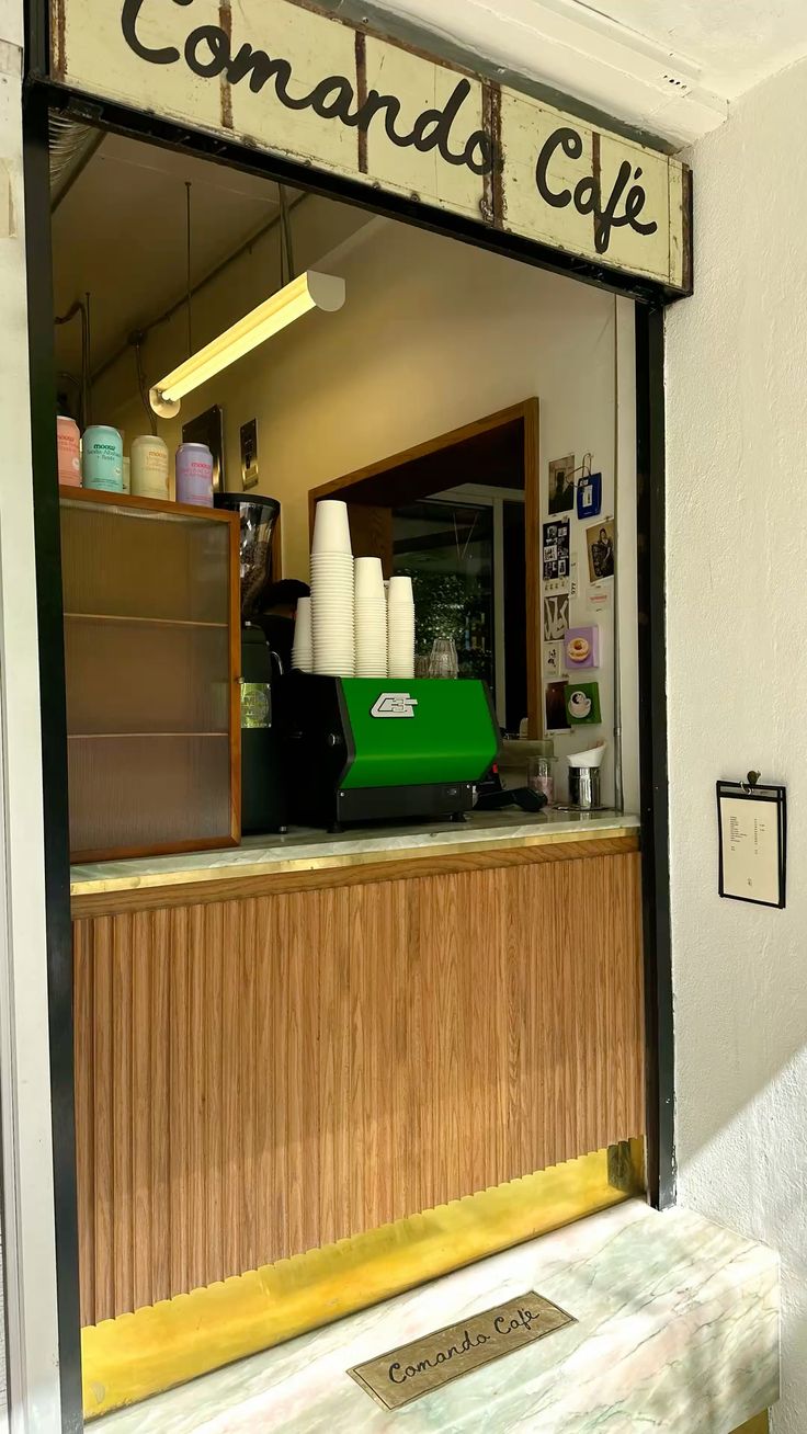 Quầy pha chế cho mặt bằng nhỏ (4)