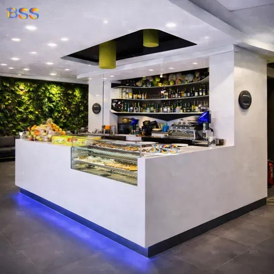 Quầy bar sang trọng với đá xuyên sáng