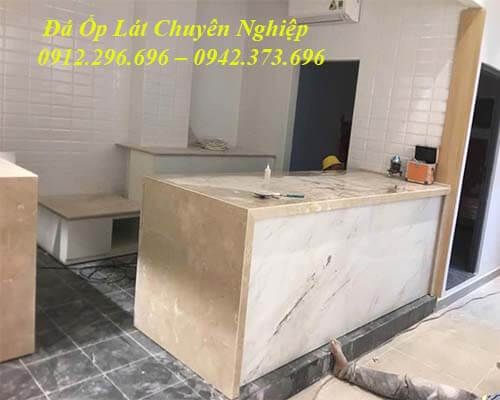 Chi tiết thi công đá vân mây trong quầy bar