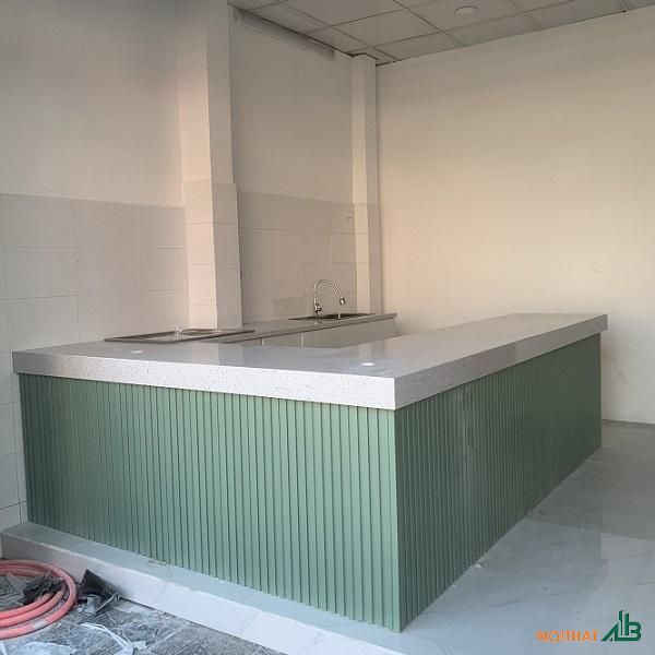 quay pha che lam nhua mat da trang anh sao QB092
